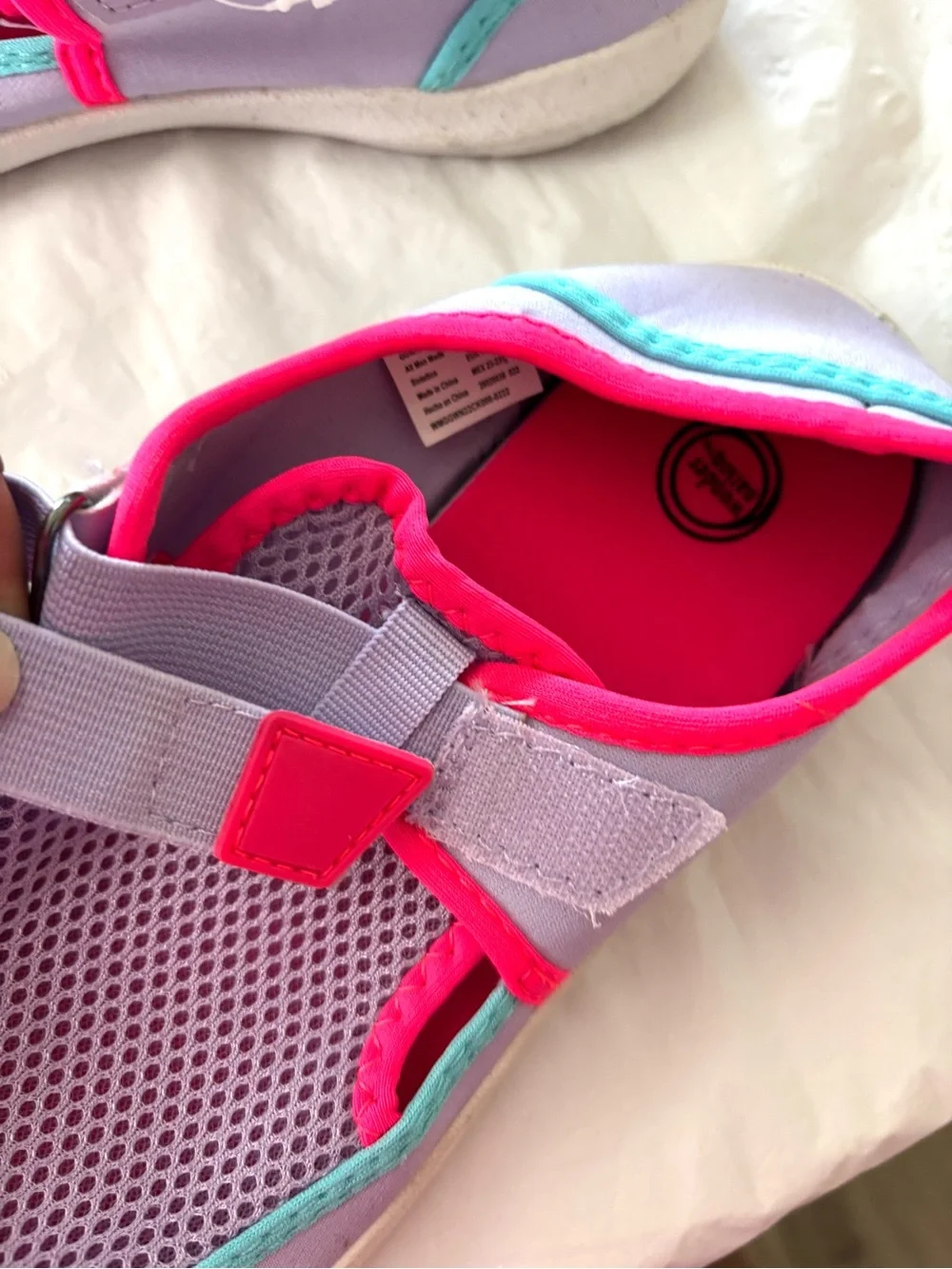 NWT nation Lavender Pink Slip-On Water Shoes SZ 4 - 5 Youth Big girl